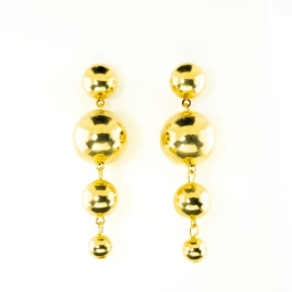 BRINCO LONGO DE BOLAS