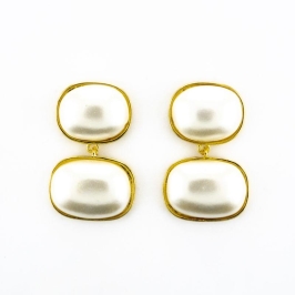 BRINCO PÊNDOLO COM 2 PÉROLAS