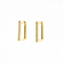 BRINCO RETANGULAR CRAVEJADO M