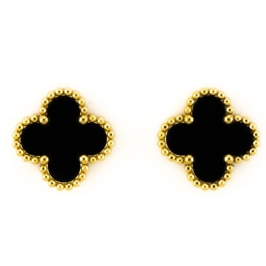 BRINCO TREVO ONIX TAMANHO G BANHADO NO OURO AMARELO