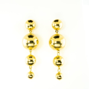 BRINCO LONGO DE BOLAS