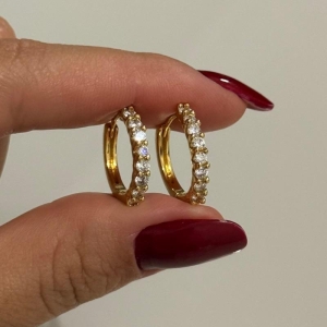 ARGOLA CRAVEJADA LUX P