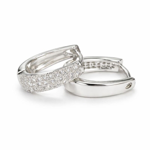 BRINCO ARGOLA P OVAL FILEIRAS CRAVEJADAS- BANHO PRATA