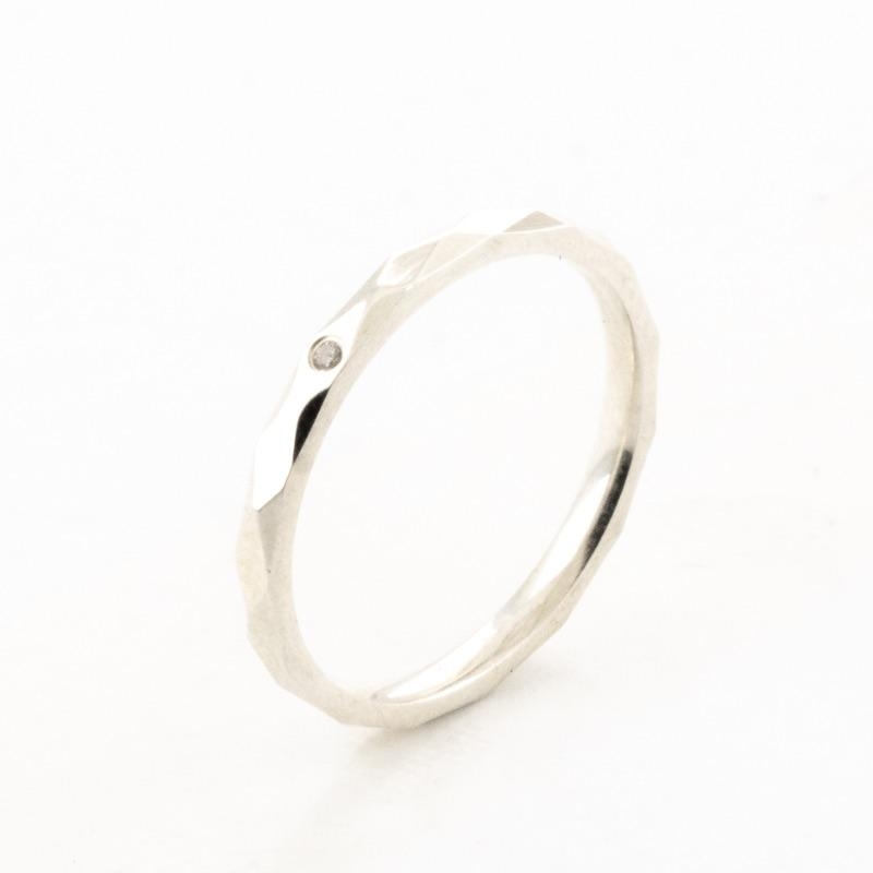 ALIANÇA DIAMANTADA LÍRIO 2MM PRATA 950  (PEDIDOS E PERSONALIZAÇÃO PELO WHATSAPP)