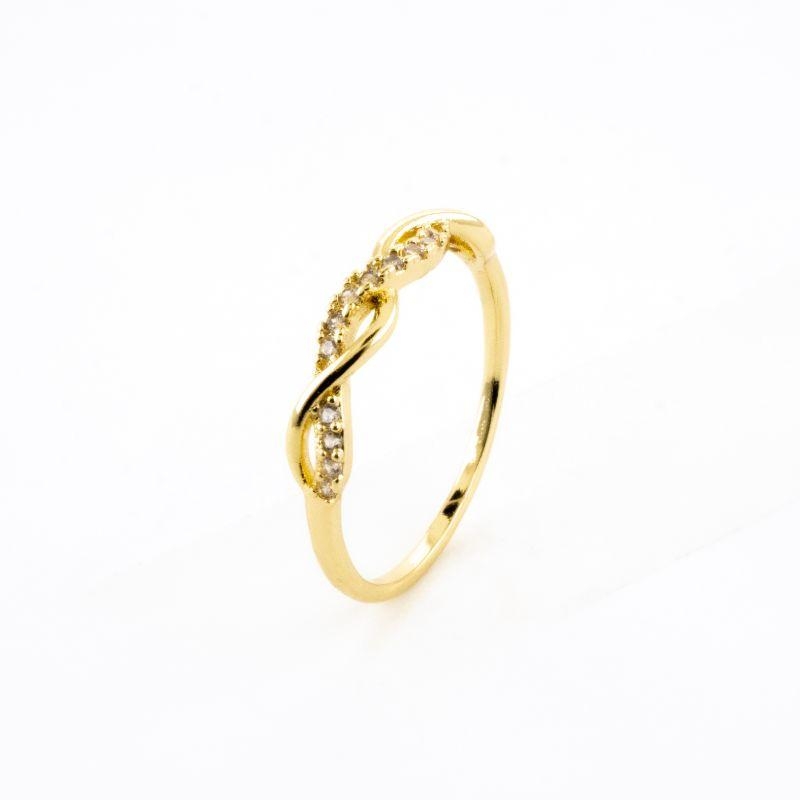 ANEL TRANÇADO CRAVEJADO BANHADO NO OURO AMARELO