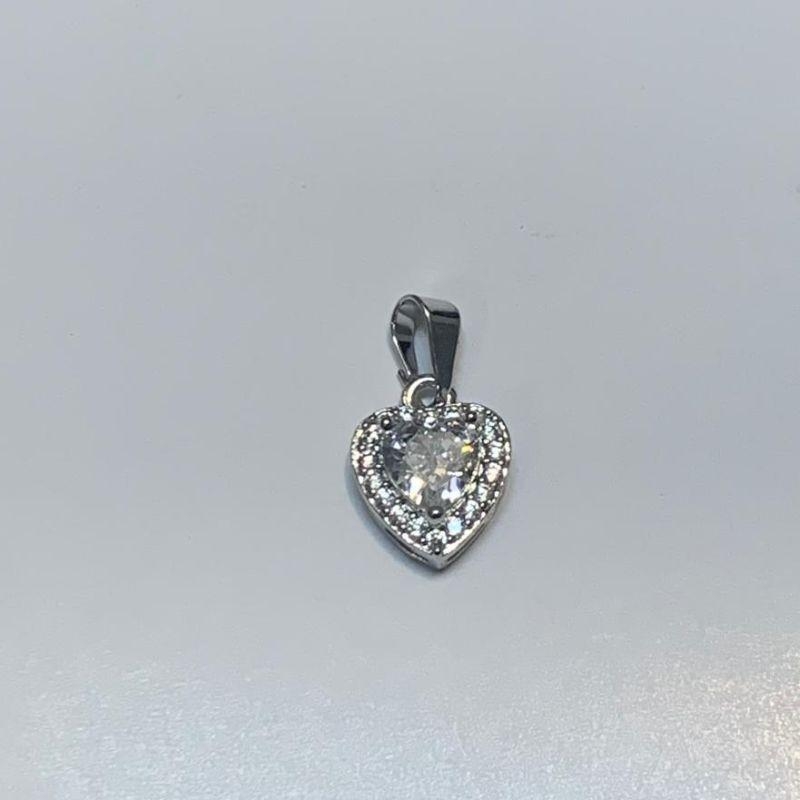 PINGENTE CORAÇÃO CRAVEJADO BANHO NO OURO BRANCO