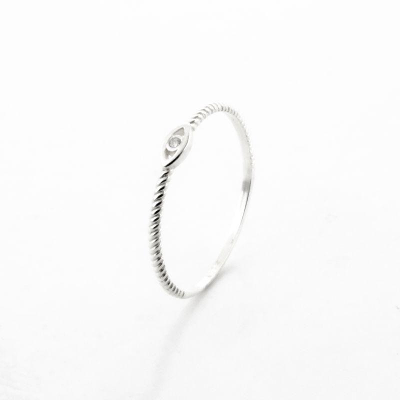 ANEL OLHO COM UMA ZIRCÔNIA CRAVADA