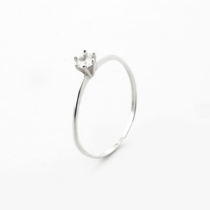 ANEL SOLITÁRIO DE 6 PONTAS COM UMA ZIRCÓNIA DE 2MM PRATA 925