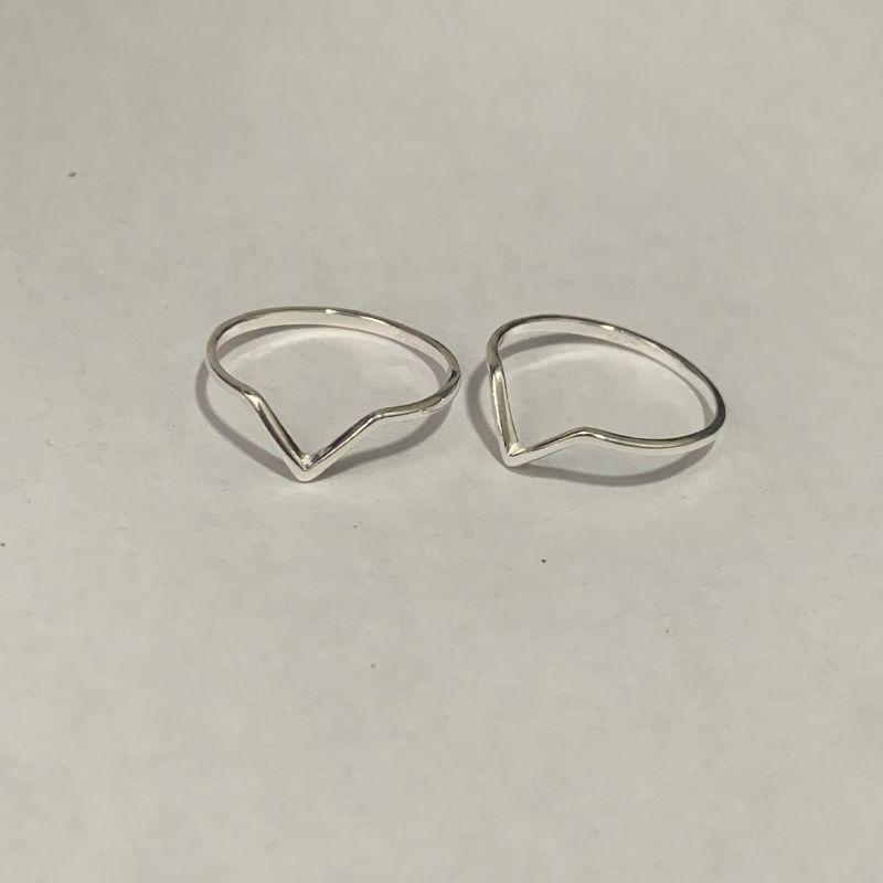 ANEL V LISO PRATA 925