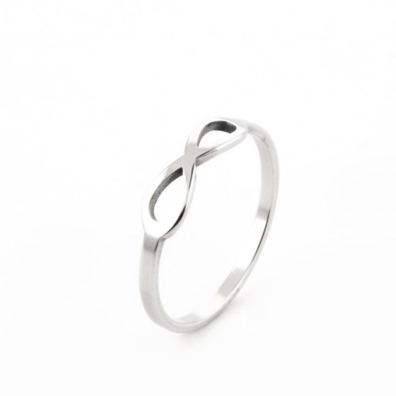 ANEL INFINITO LISO SEMIJOIA OURO BRANCO