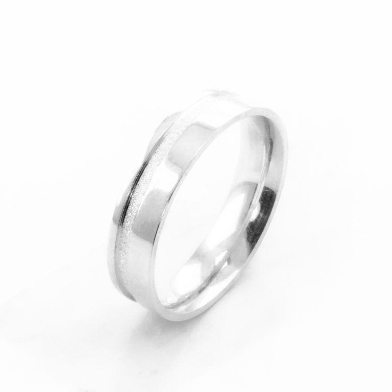 ALIANÇA RETA 5MM COM FRISO DIAMANTADO PRATA 950  (PEDIDOS E PERSONALIZAÇÃO PELO WHATSAPP)