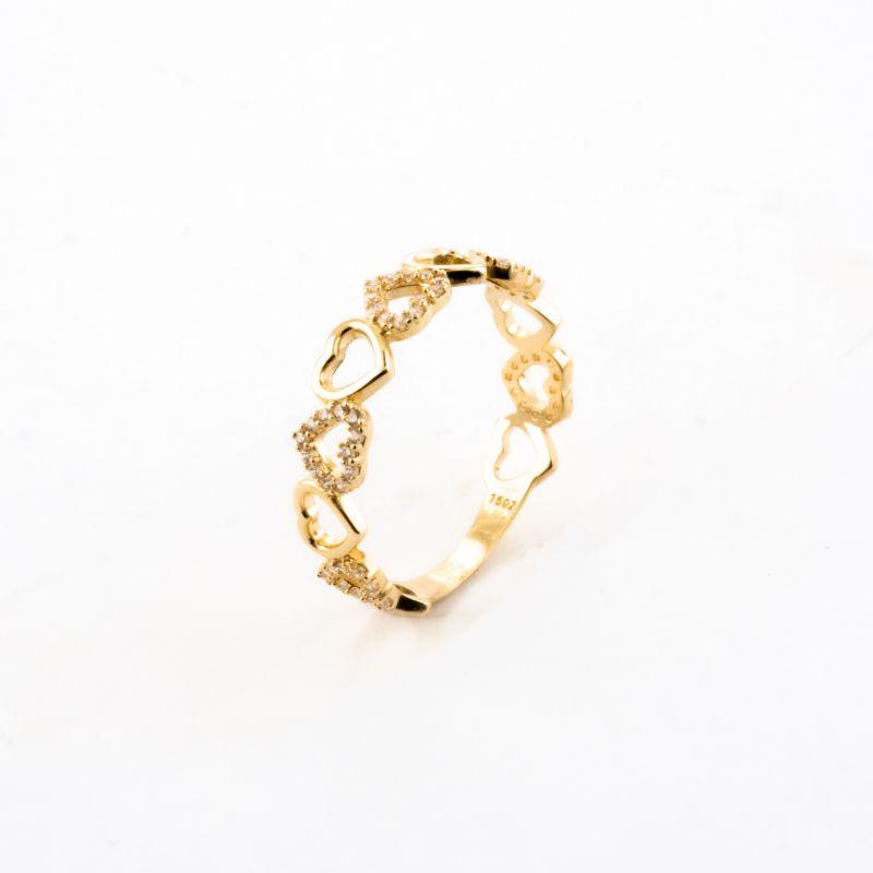 ANEL COM CORAÇÕES INTERCALADOS OURO 18K