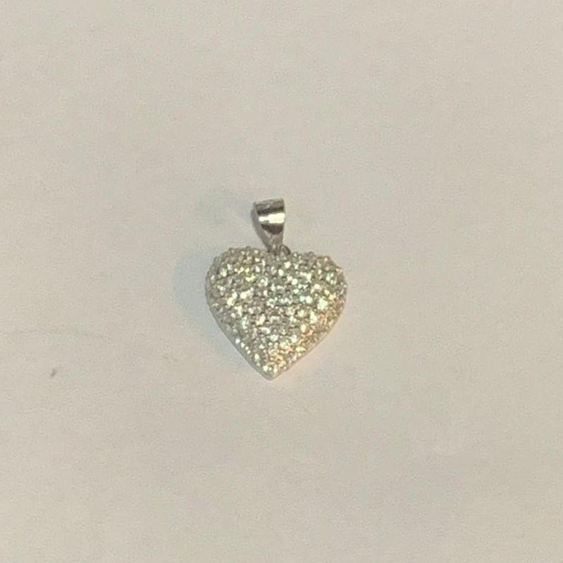 PINGENTE CORACAO CRAVEJADO COM ZIRCONIAS PRATA925 E BANHO OURO BRANCO