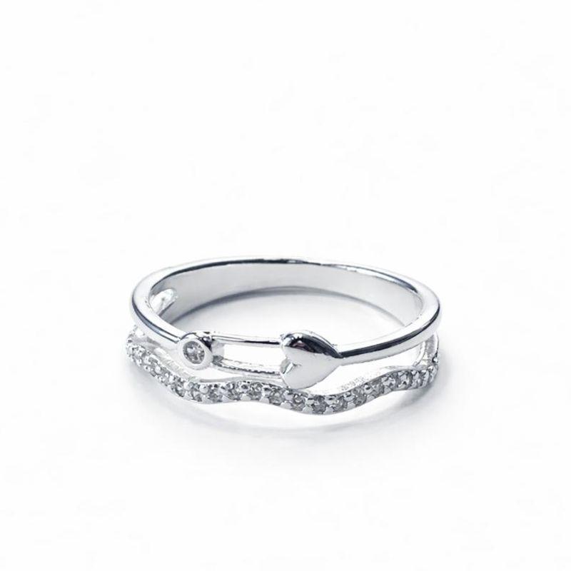 ANEL CORAÇÃO DOIS AROS ENTRELAÇADOS SEMI PRATA